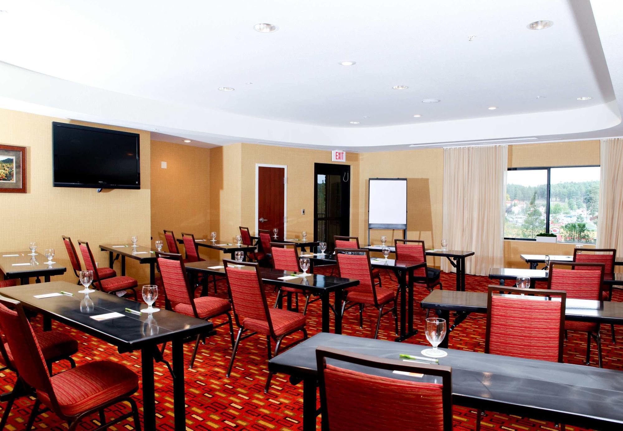 Courtyard Flagstaff Hotel Bagian luar foto